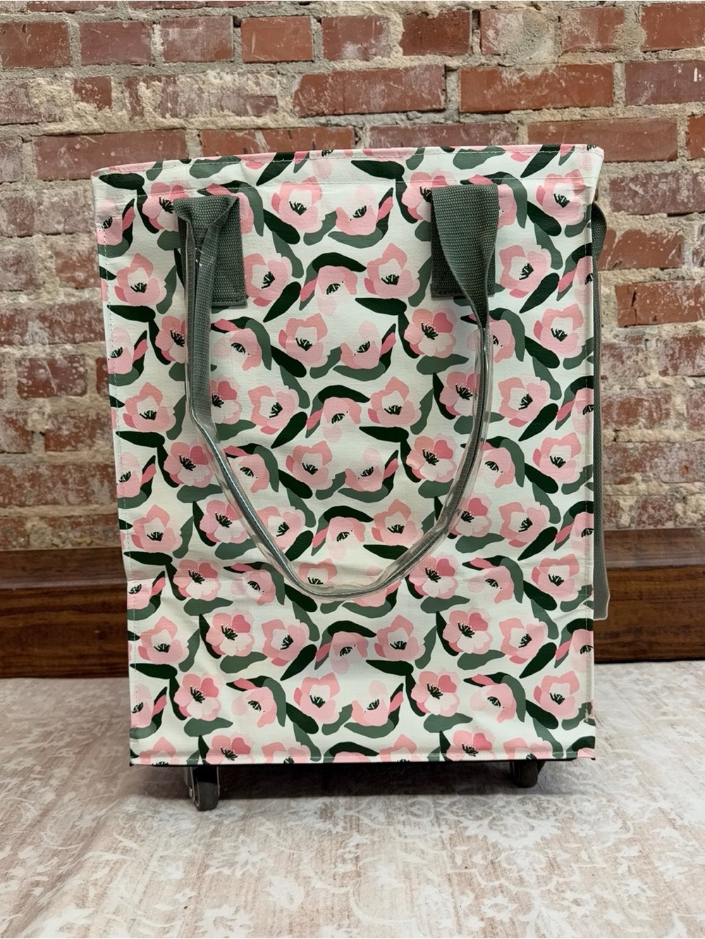 Swig Life Sweet Pea Mega Tote Bag - Picture 4 of 9